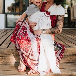 Ivory Ring Sling Carrier
